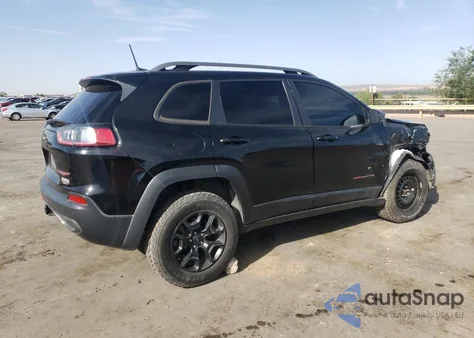 2019 Jeep Cherokee Trailhawk z USA, uszkodzony, nr VIN 1C4PJMBN1KD363897